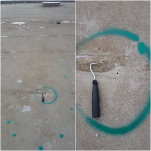 Cauza umidității a cca. 20 m2 de acoperiș: 2 gauri alaturate de 1 mm diametru!!!